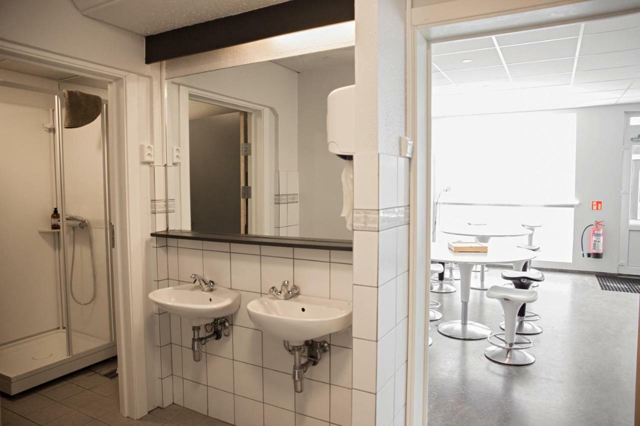Puffin Nest Capsule Hostel Vestmannaeyjar Eksteriør bilde